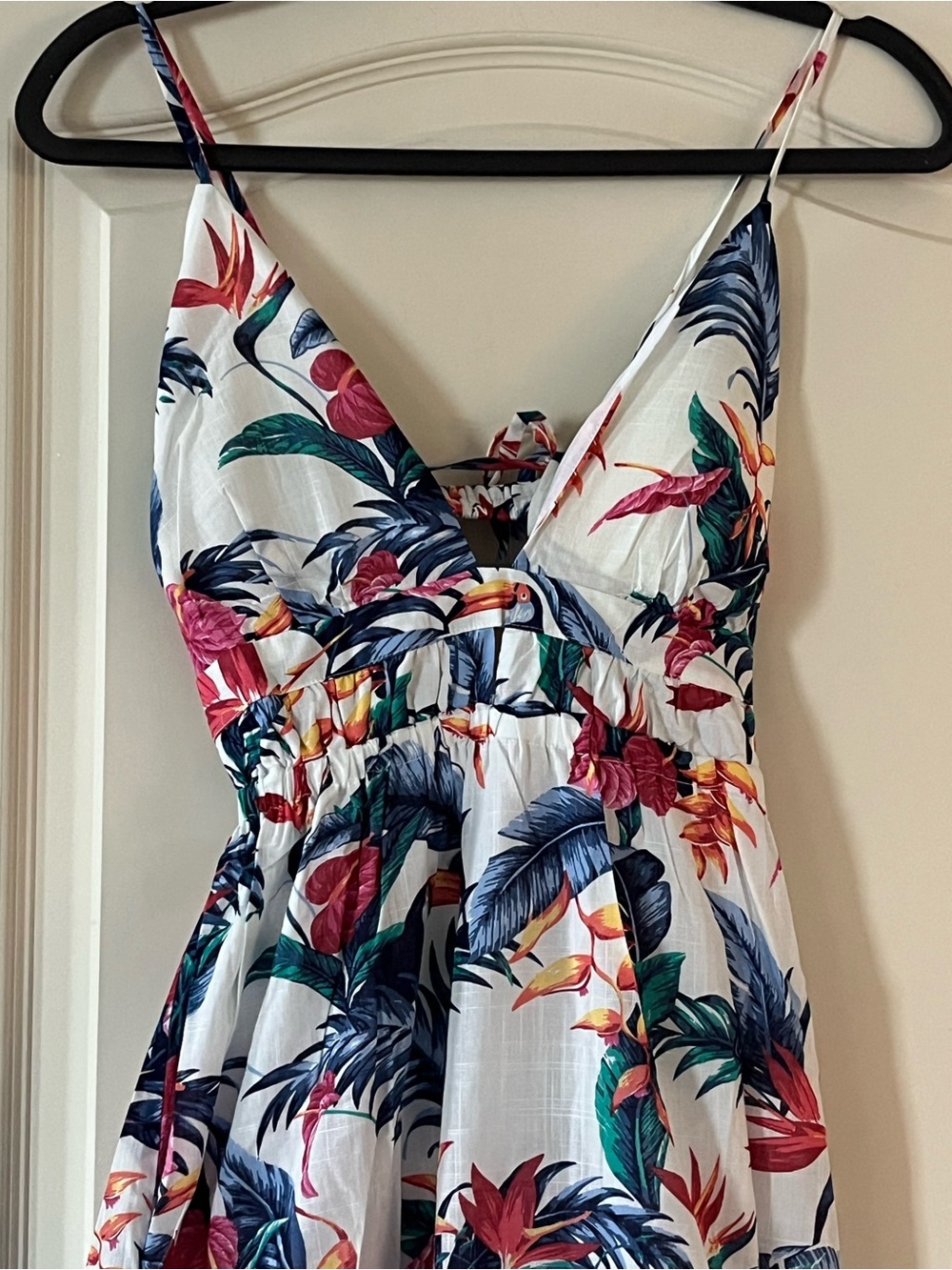 Tori Richard White Maxi Dress with Multicolor Tropical Print Women’s Size Medium - Picture 4 of 15